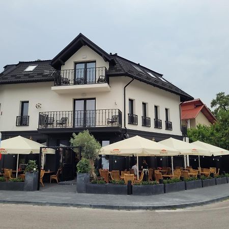 Kwarc Restauracja & Pokoje Hotelowe Susiec Ngoại thất bức ảnh