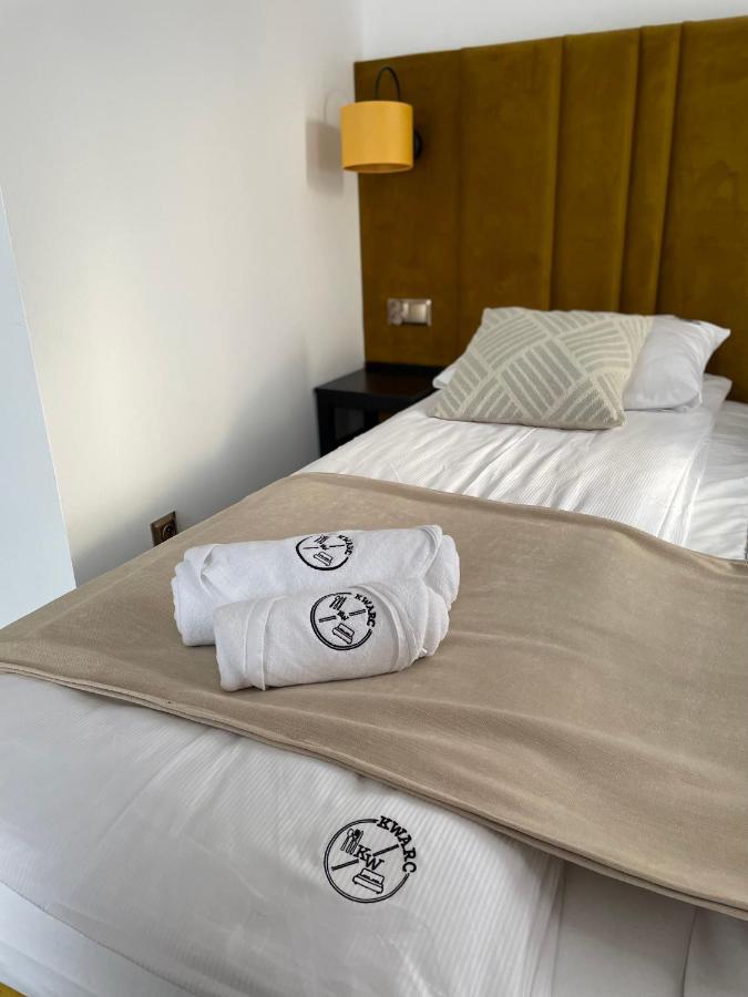 Kwarc Restauracja & Pokoje Hotelowe Susiec Ngoại thất bức ảnh
